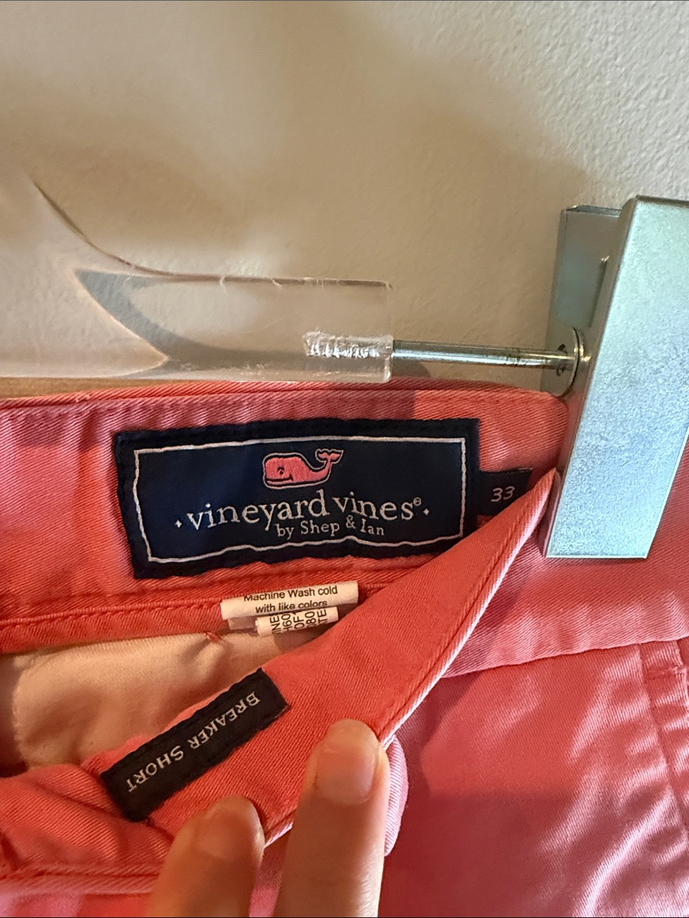 Vineyard Vines Men's Coral Flat-Front Chino Shorts - Picture 2 of 3